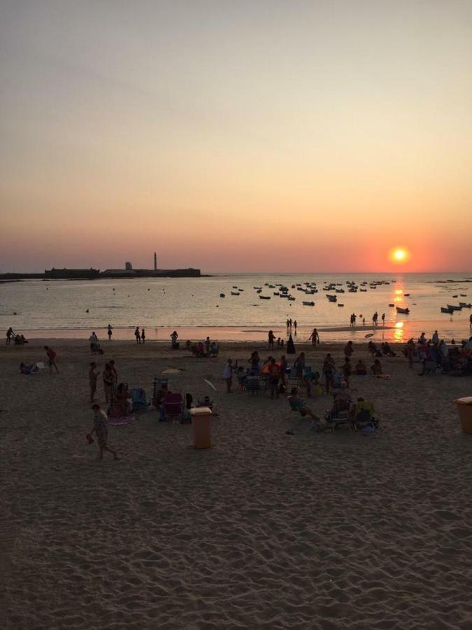 Apartamento Balneario Playa Caleta Кадис Екстериор снимка